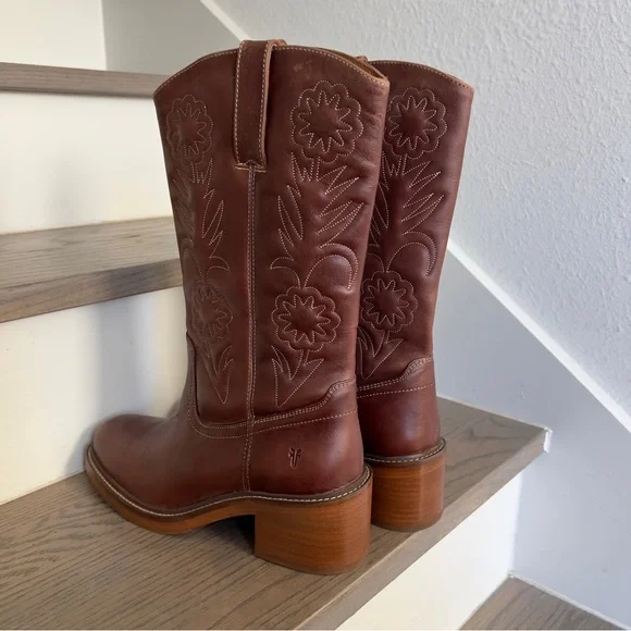 NWOB Frye Free People Kate Deco Stich Embroidered Stitch Boots in Auburn Brown - Picture 6 of 9